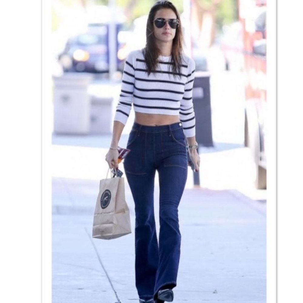 Frame Denim High-Rise Dark Blue Flare Jeans